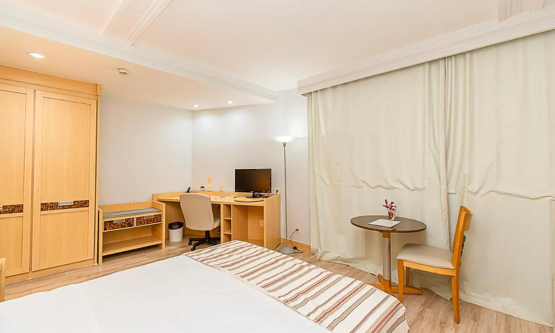 Lets Diaria Brasil 63993 Apartamento Brasília