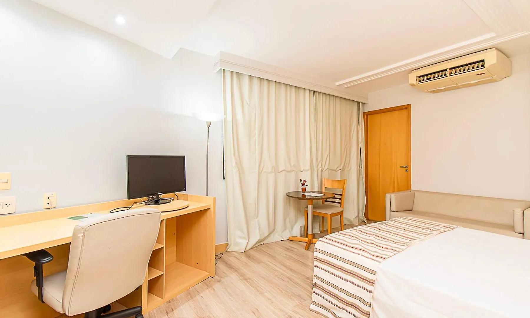 Lets Diaria Brasil 63993 Apartamento Brasília